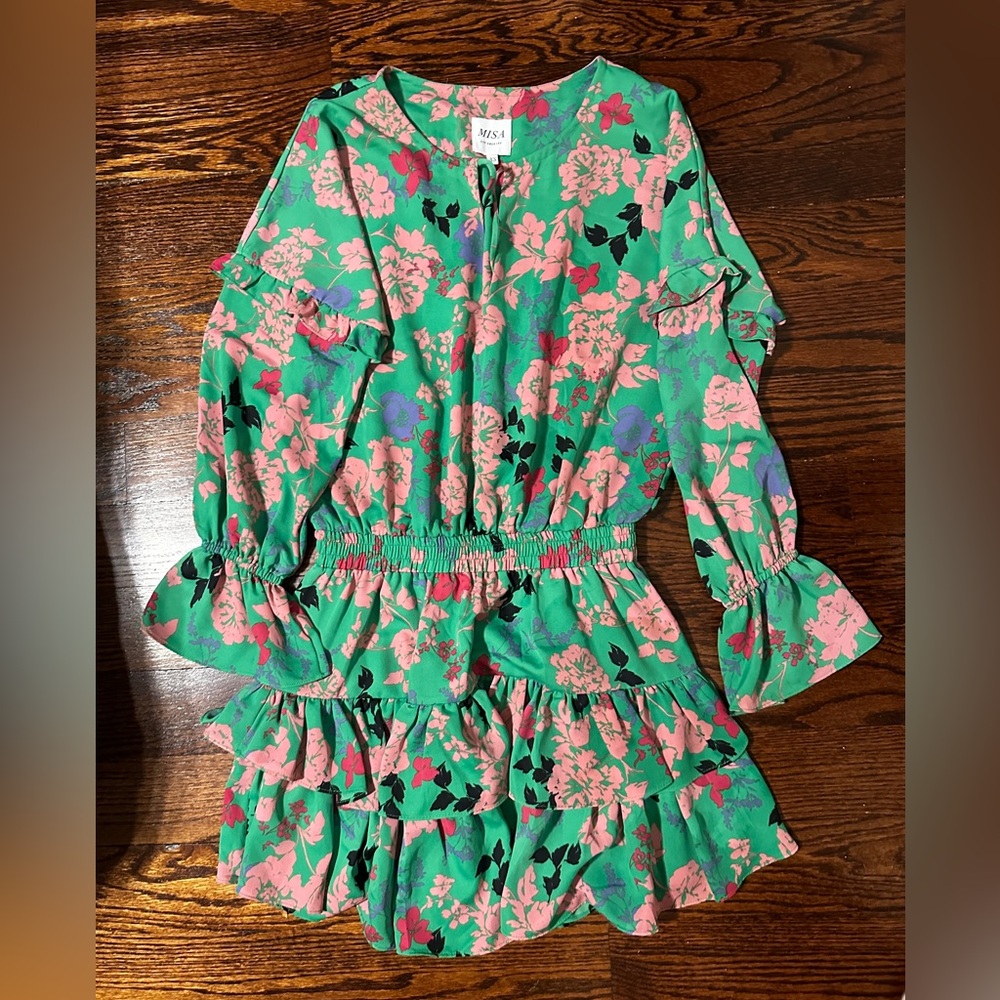Misa Los Angeles
MISA Floral Print
Mini Dress XS Excellent like new  condition - Picture 2 of 11